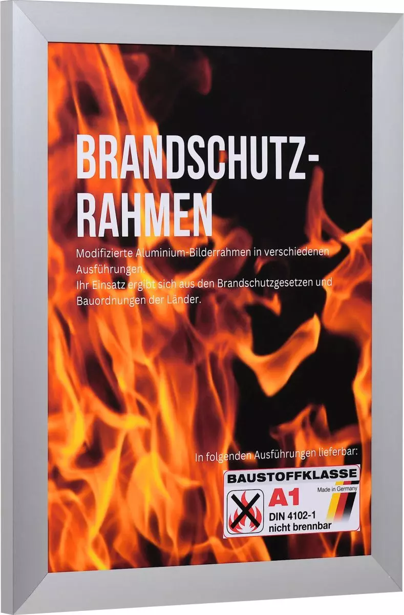 Seitenansicht eines silbernen Brandschutzrahmens aus längs gebürstetem, rostfreien Aluminium