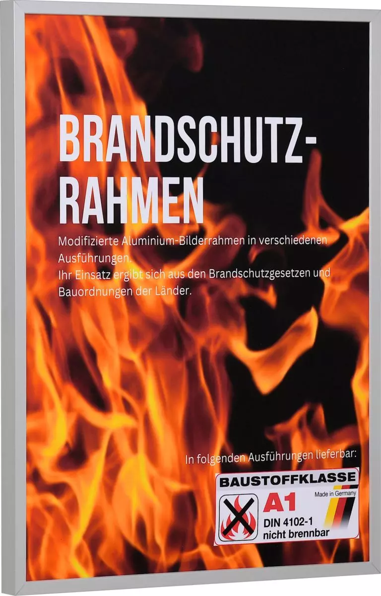 Seitenansicht eines silbernenn, kantigen, stabilen Brandschutzrahmens aus eloxierten Aluminium